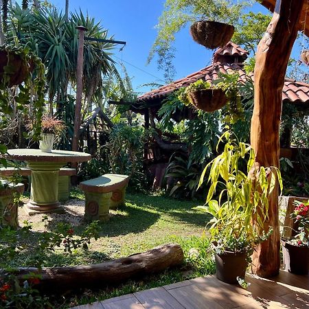 Casa Haydee Monteverde Bagian luar foto